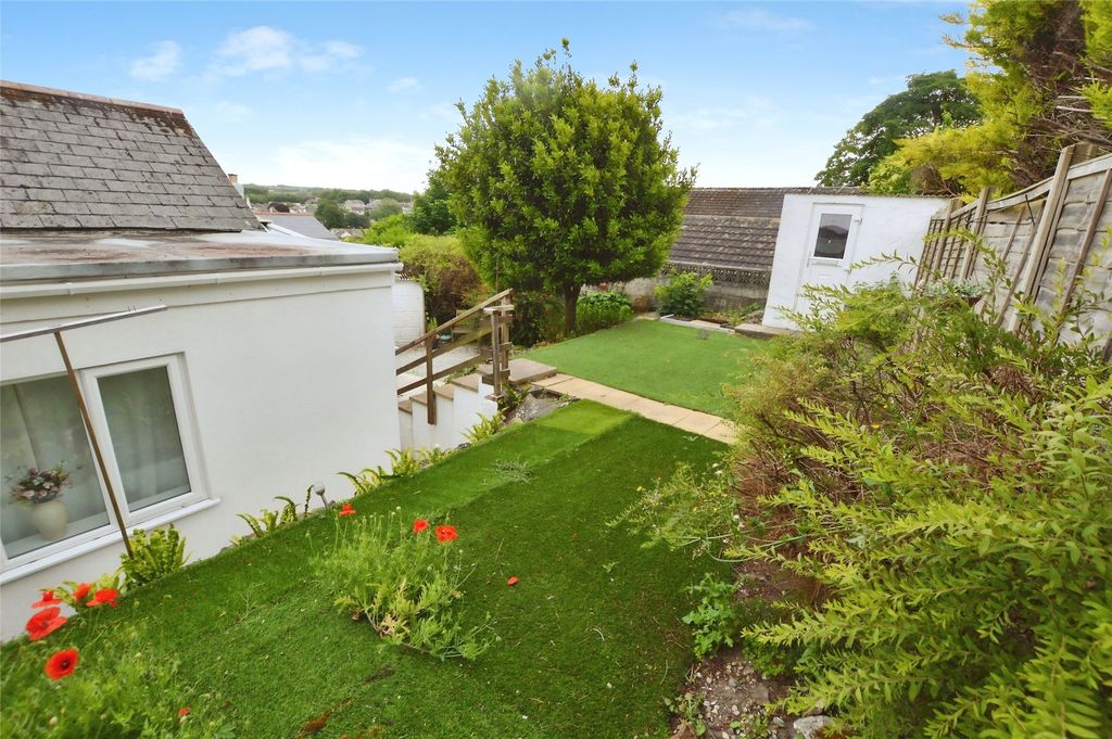 Property photo 2 of 13 2 - Picture No. 28