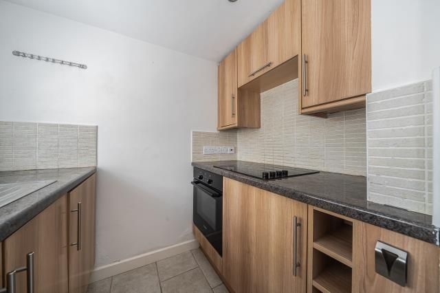 Property photo 3 of 22 Kitchen
