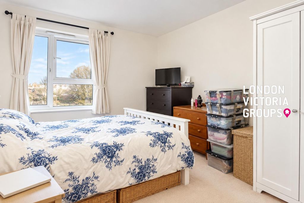 Property photo 3 of 5 1-16594.Jpg