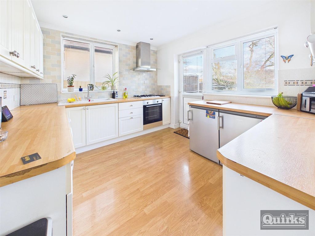 Property photo 2 of 13 Cam02342G0-Pr0157-Still005.Jpg