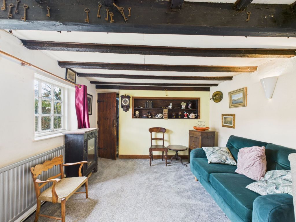 Property photo 3 of 25