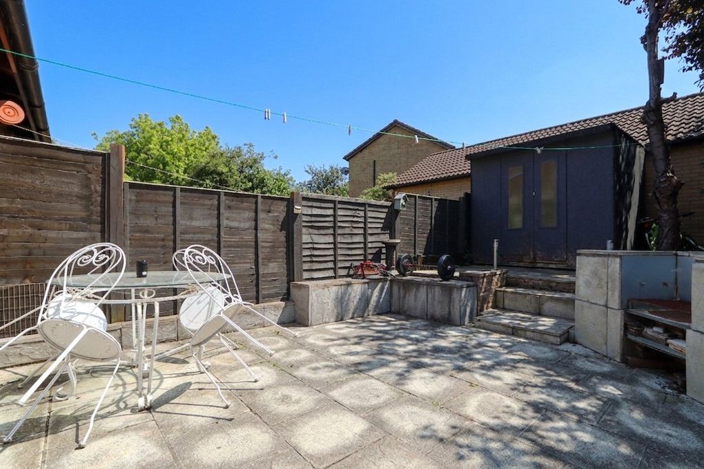 Property photo 2 of 9 Picture No. 01