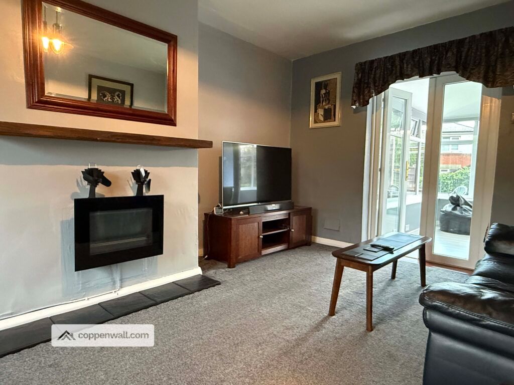 Property photo 3 of 27