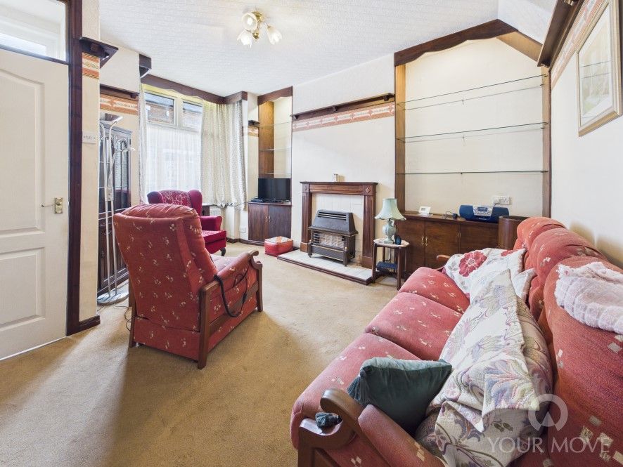 Property photo 2 of 8