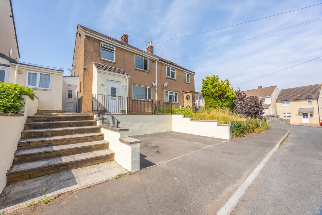 Property photo 1 of 27