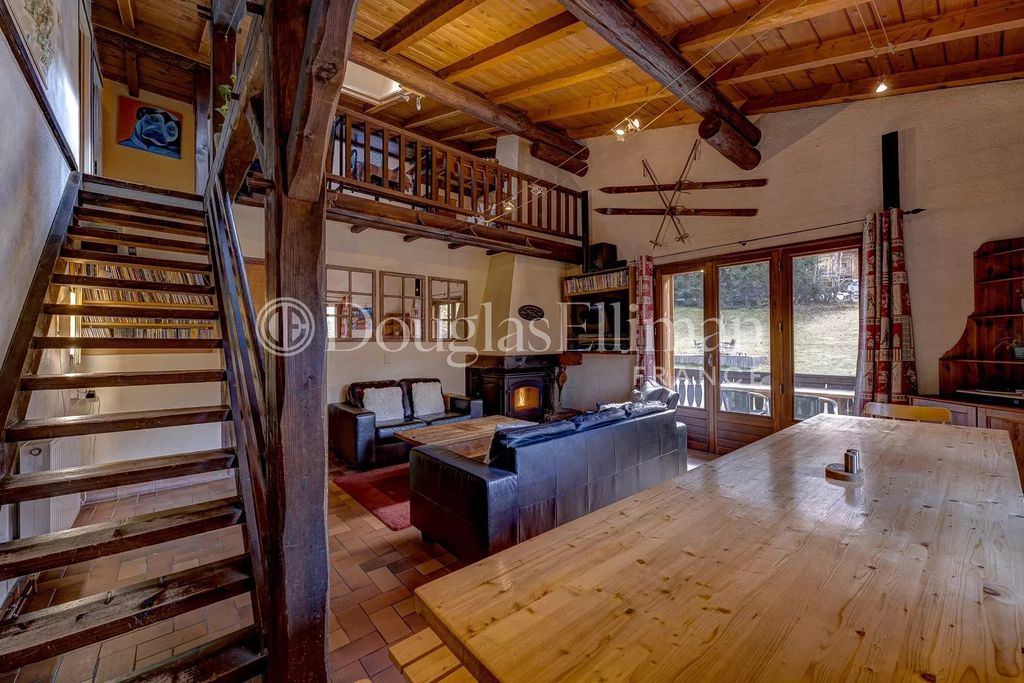 Property photo 3 of 27