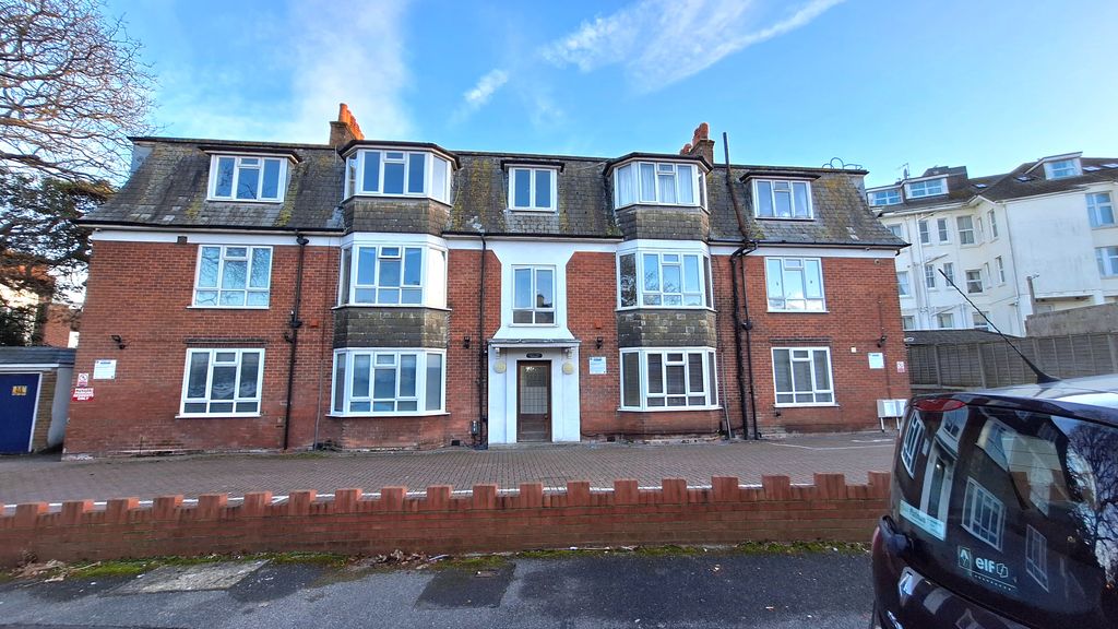 Property photo 1 of 10 Front Shot Of Building