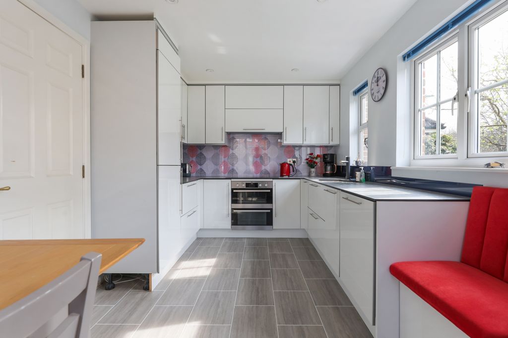 Property photo 2 of 17 Picture No. 06