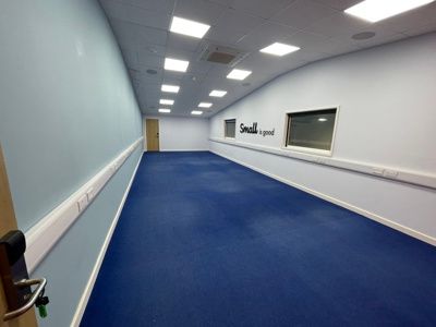 Property photo 3 of 3 Photo 8