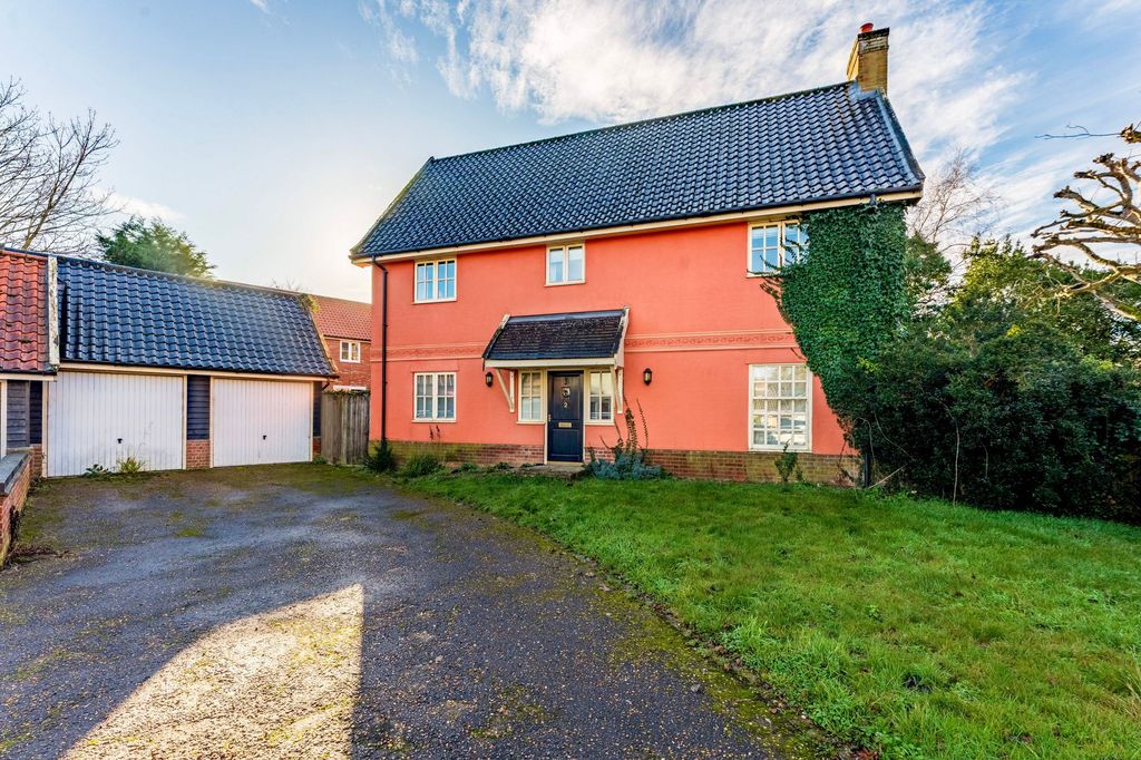 Property photo 1 of 22