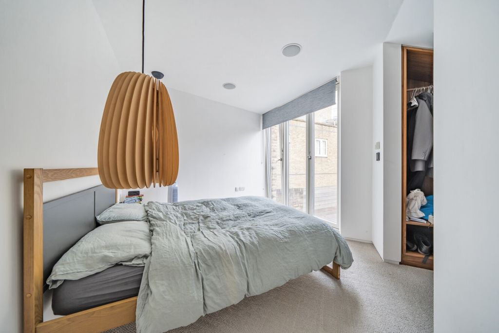 Property photo 2 of 11 1192947 (4)