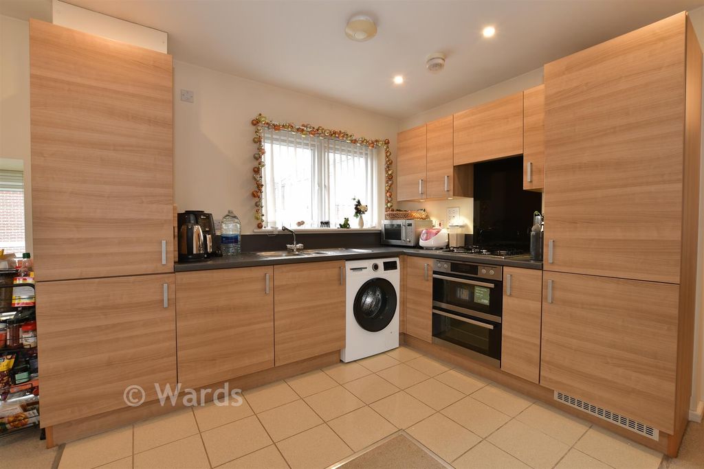 Property photo 3 of 7 Lounge/Kitchen/Dining Room