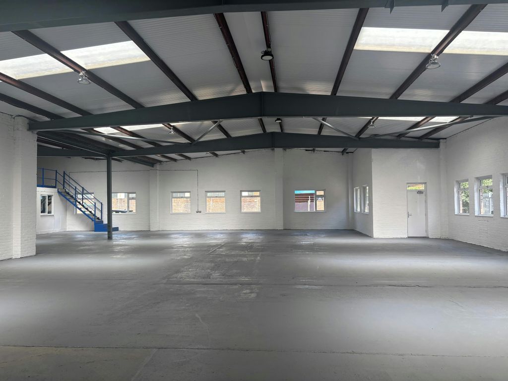 Property photo 2 of 5 Warehouse.Jpg