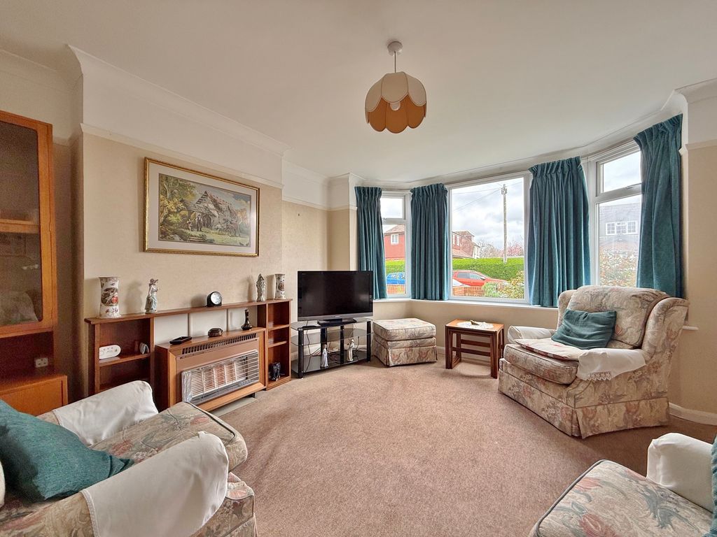 Property photo 2 of 29