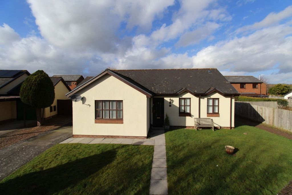 Property photo 1 of 19