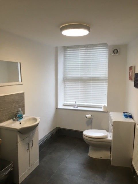 Property photo 1 of 5