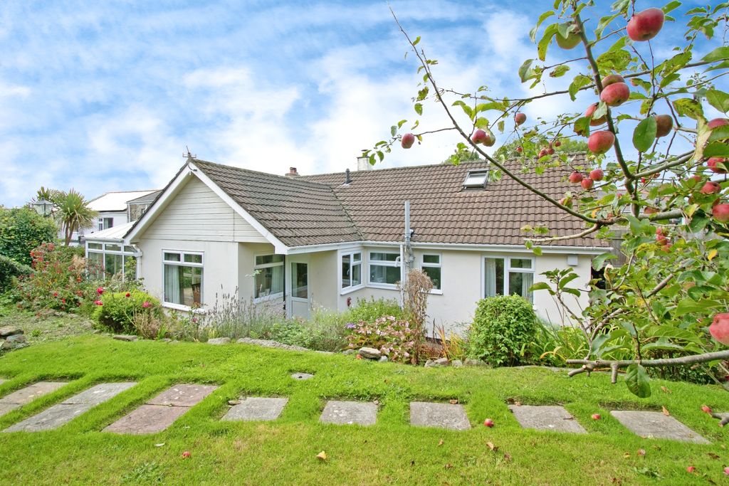Property photo 1 of 17 Photography