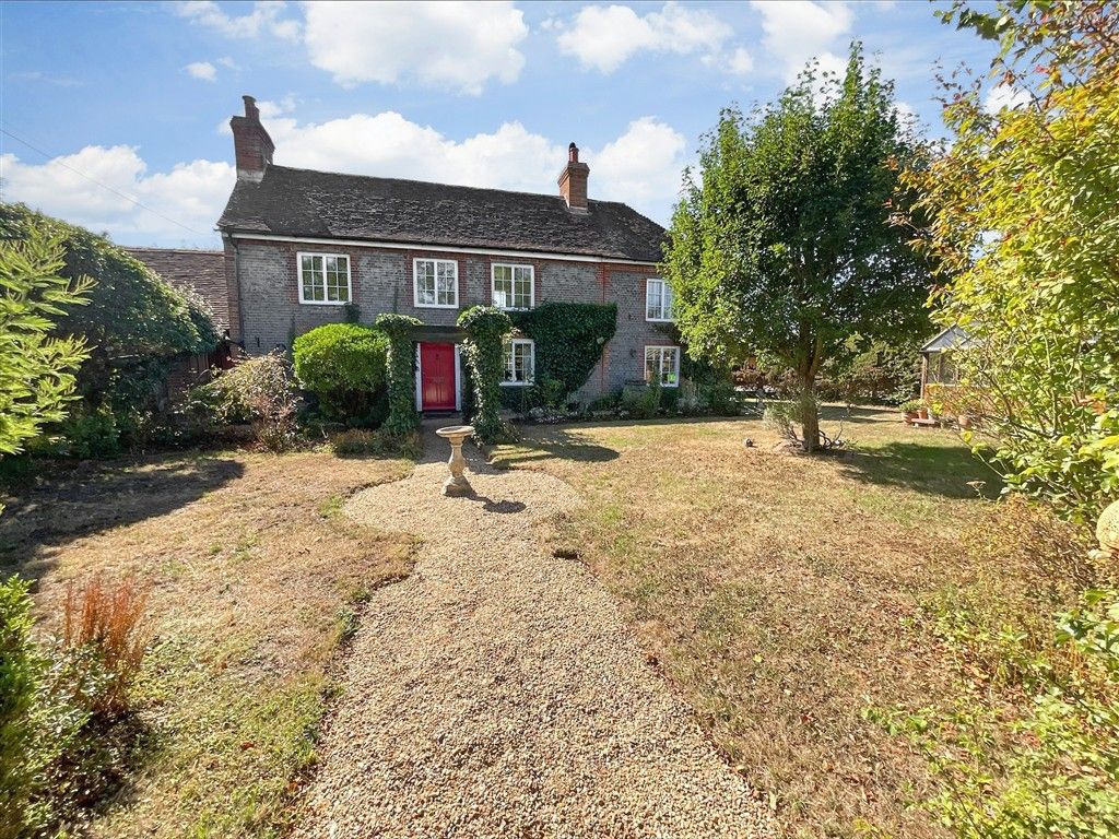 Property photo 1 of 23 External ***