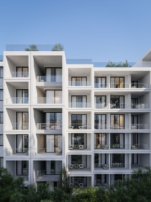 Property photo 3 of 34