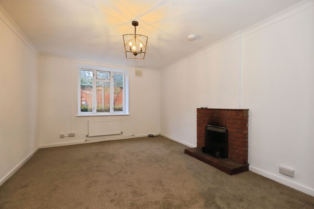 Property photo 3 of 18