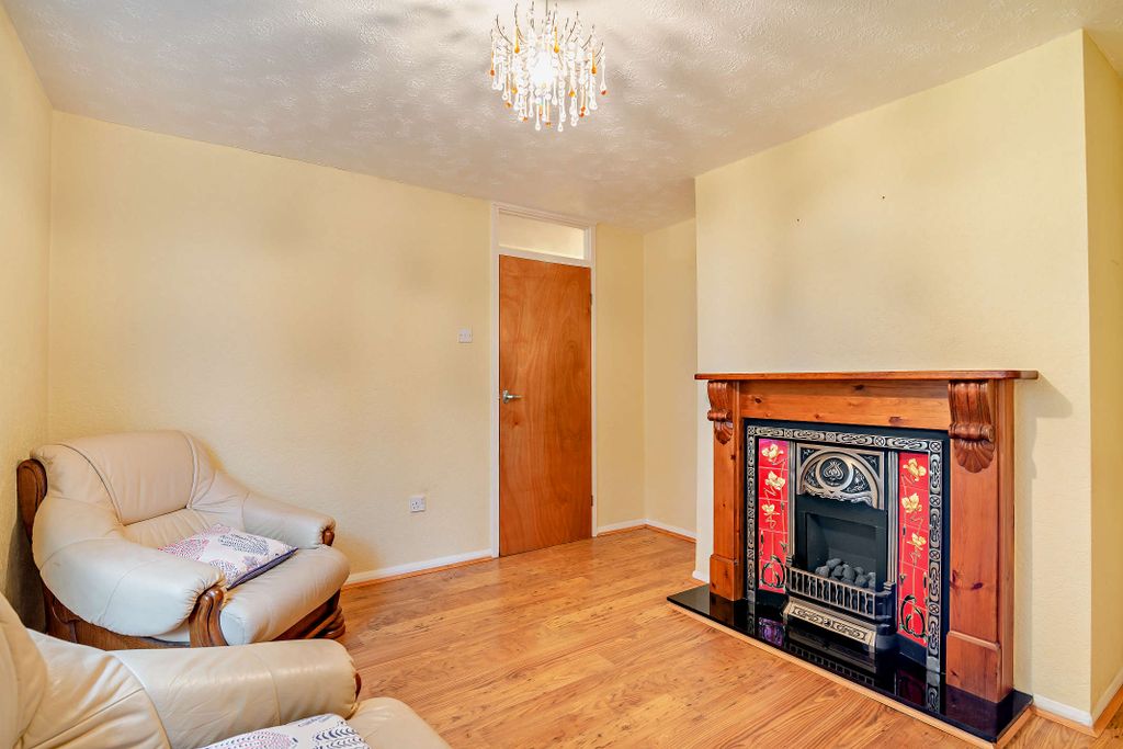 Property photo 3 of 13 Living Room