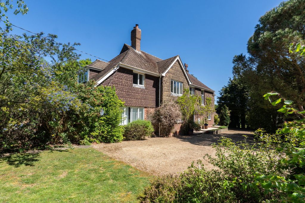 Property photo 1 of 30