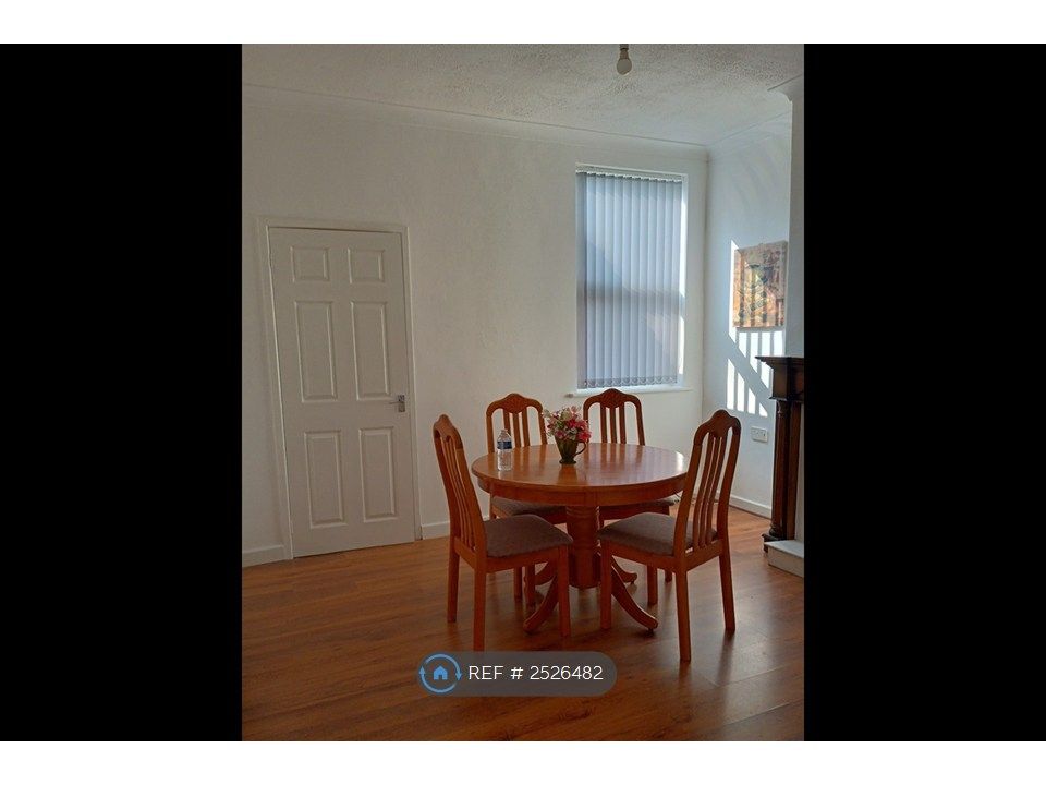 Property photo 3 of 3