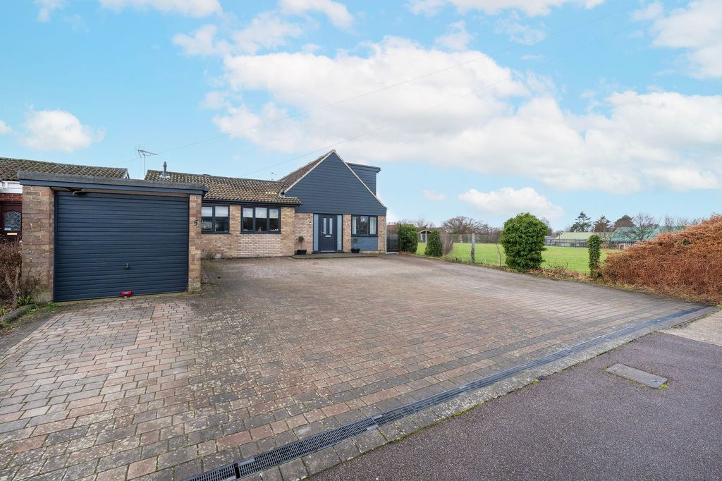 Property photo 1 of 25