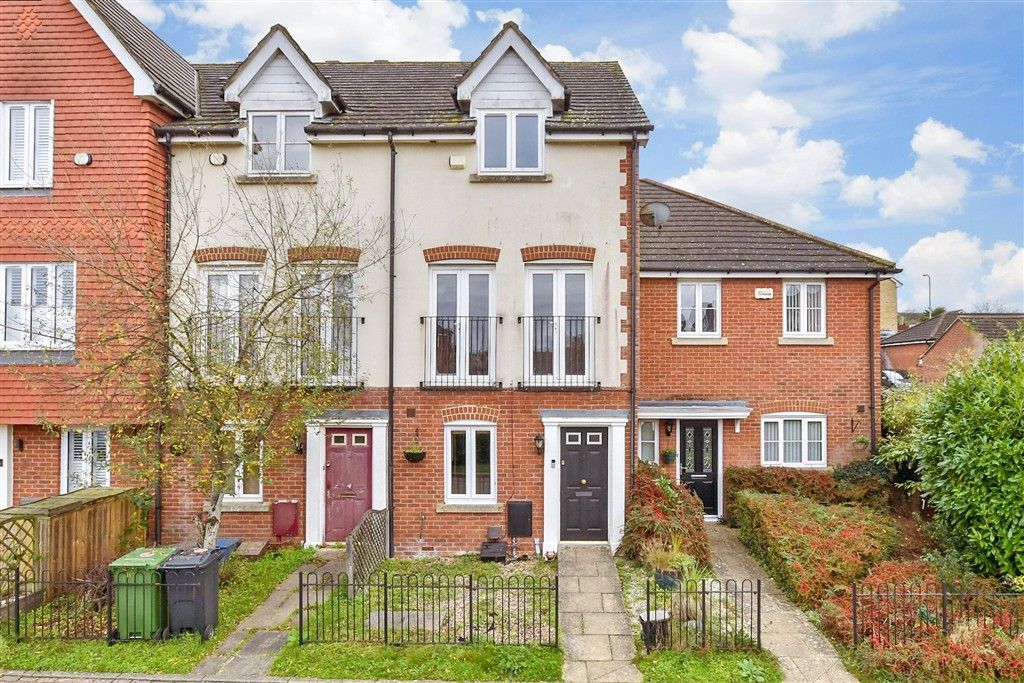 Property photo 1 of 17 External (Web)