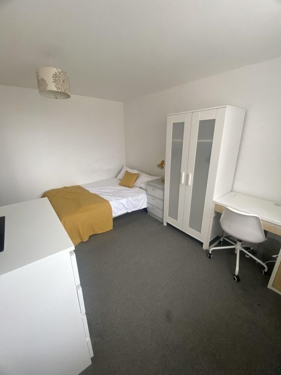 Property photo 3 of 8 B065Fa7A-B320-4E84-9Daa-F43D47330862.Jpeg