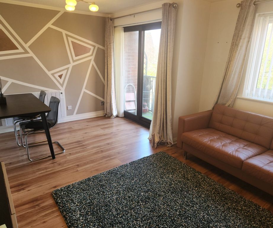 Property photo 3 of 11 Picture No. 15