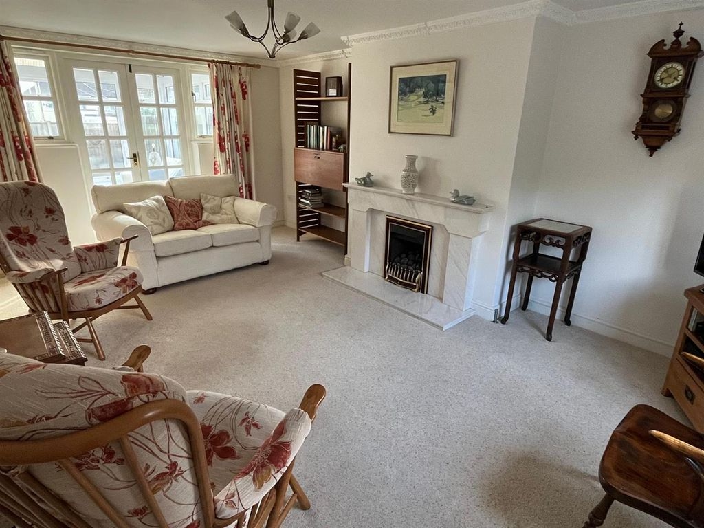 Property photo 3 of 10 72Aa3c77-6c9F-4918-Be09-50Da97d0Fde2.Jpeg