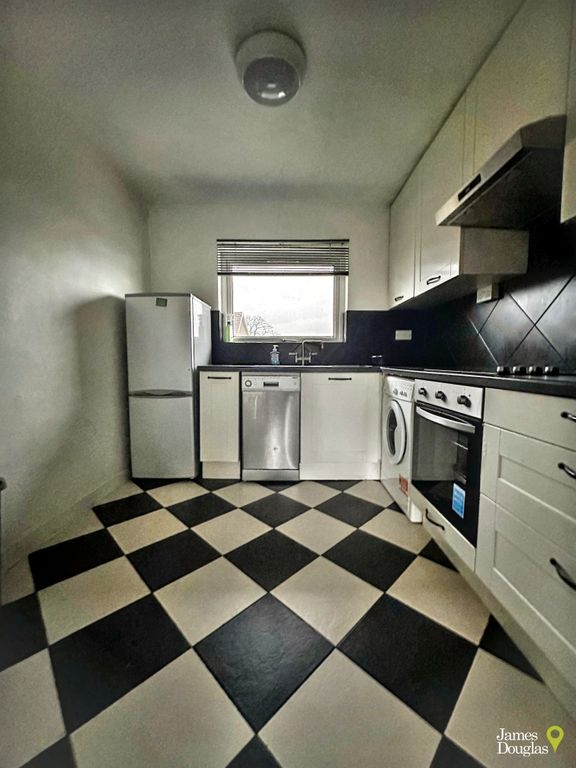 Property photo 3 of 9 Img_7046