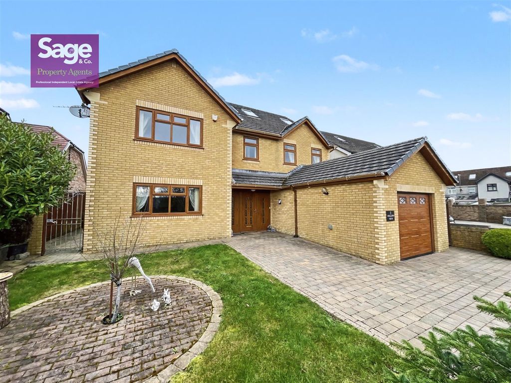 Property photo 1 of 49