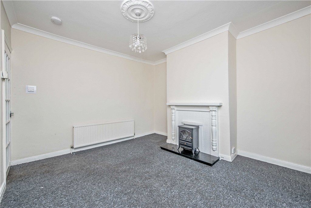 Property photo 3 of 21 Living  Room