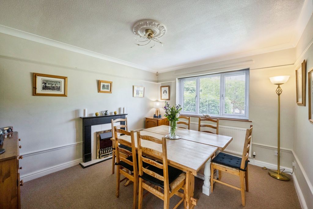 Property photo 3 of 30 25