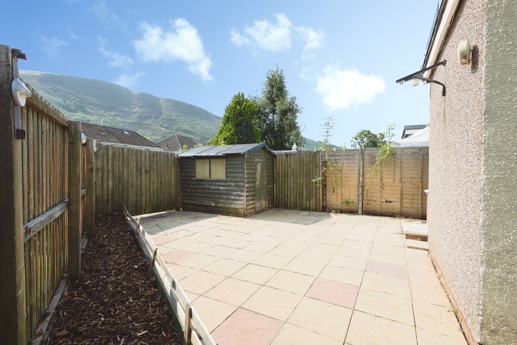 Property photo 2 of 15 Pbox-Img.Jpg