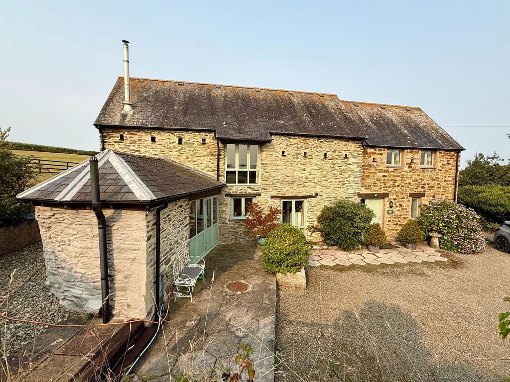 Property photo 1 of 30