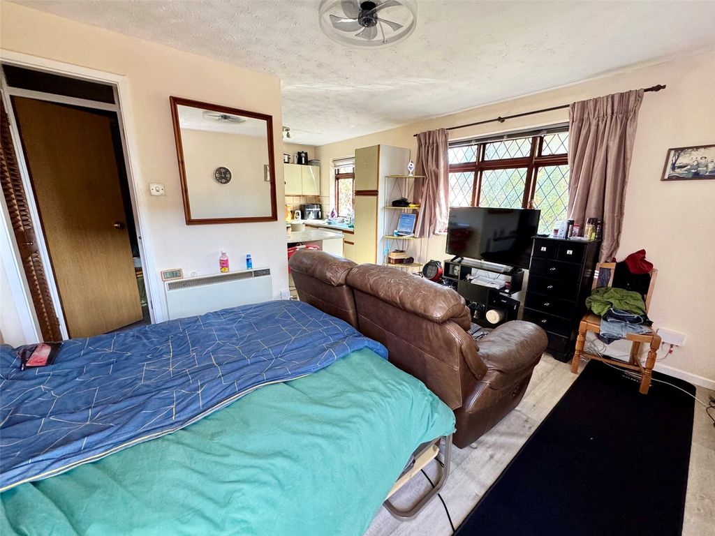 Property photo 3 of 6 Picture No. 03
