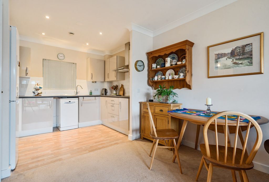 Property photo 3 of 15 1341154-17-68Ad74...