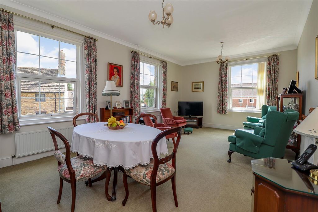 Property photo 2 of 19 Use 2.Jpg