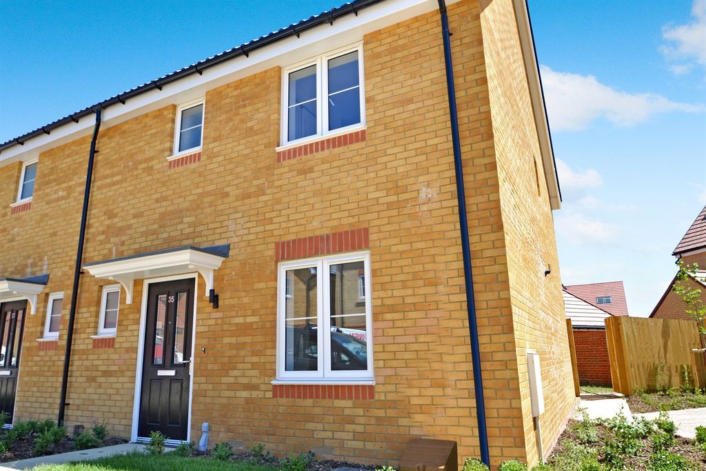 Property photo 1 of 9 (Main)