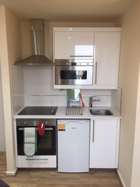 Property photo 3 of 6