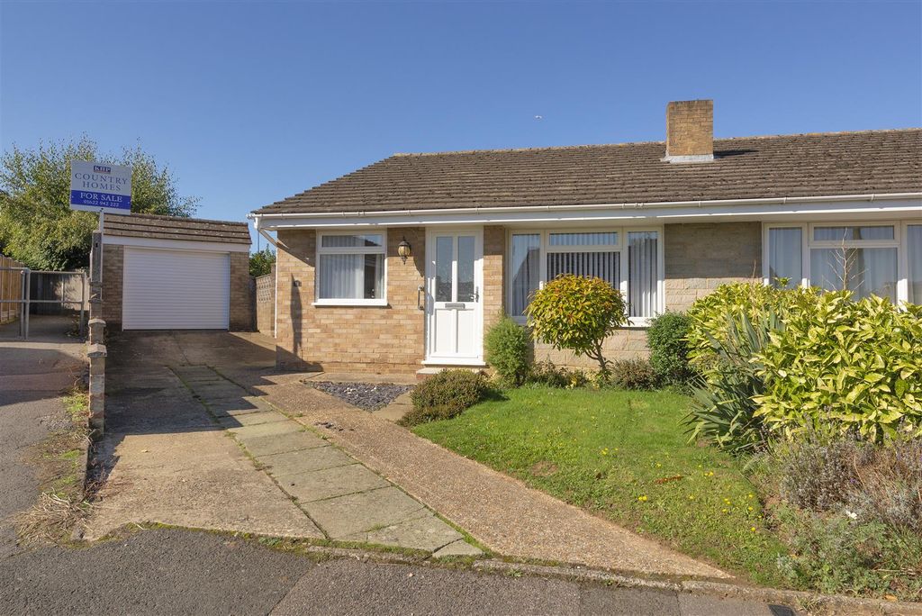 Property photo 1 of 15 01.