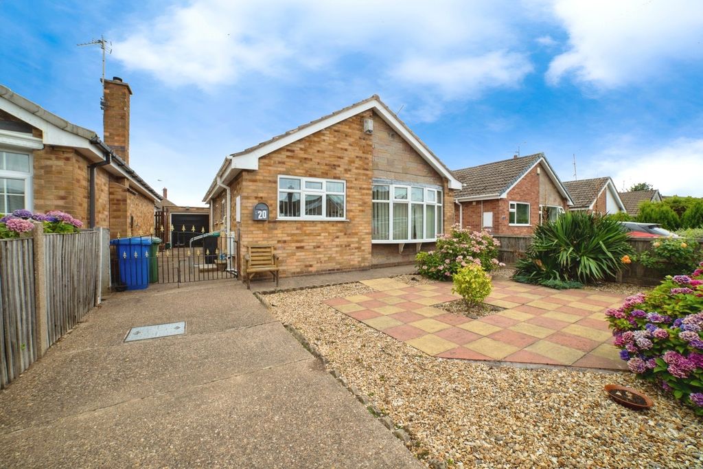 Property photo 1 of 17 Front
