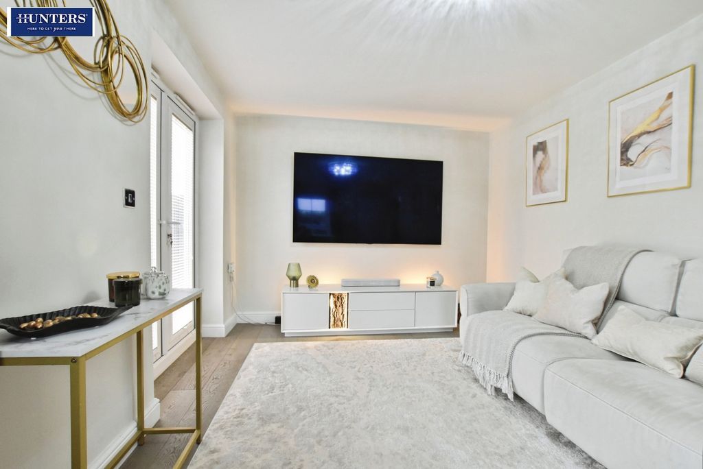 Property photo 1 of 26