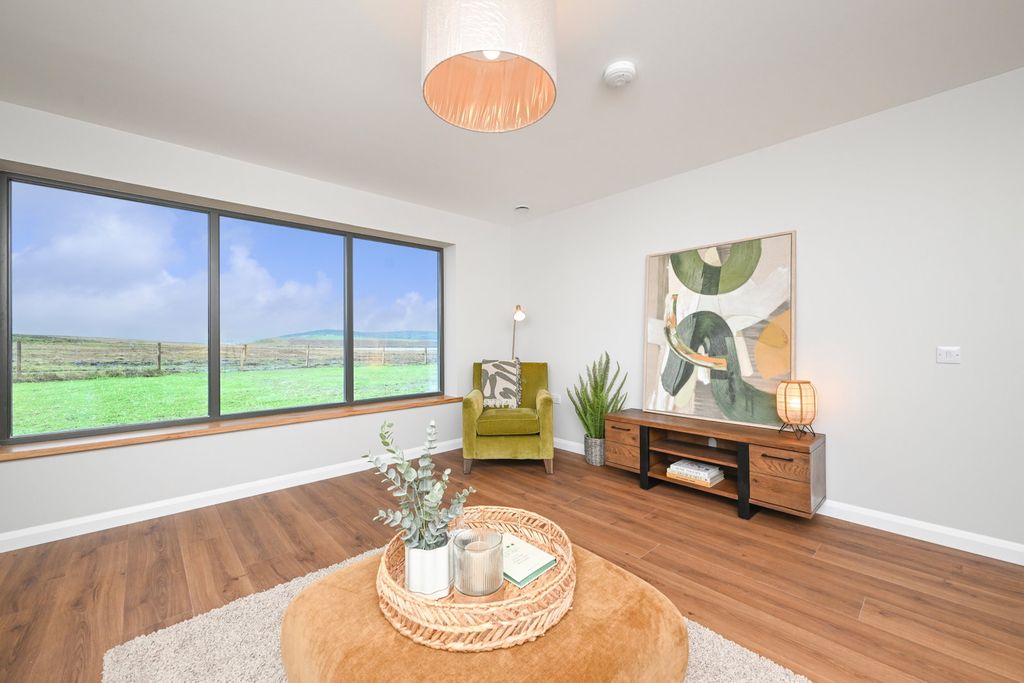 Additional image 7 of 4 bed bungalow for sale5 Air Station Road, Catfirth, Nesting ZE2