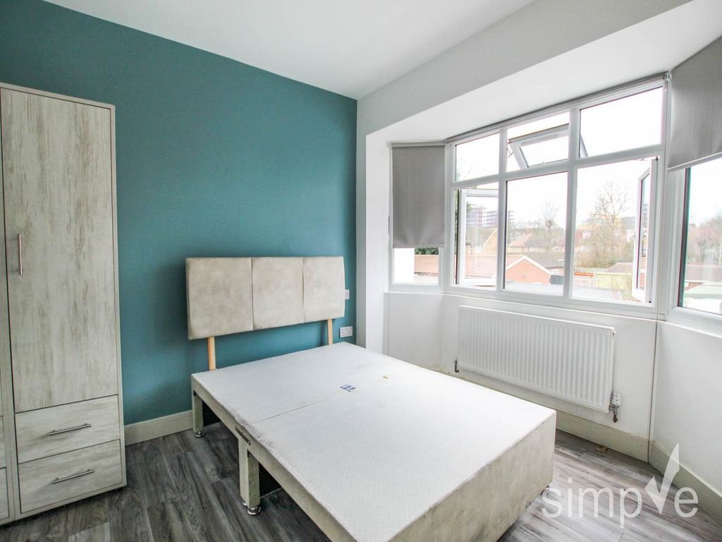 Property photo 3 of 9 Img_7885