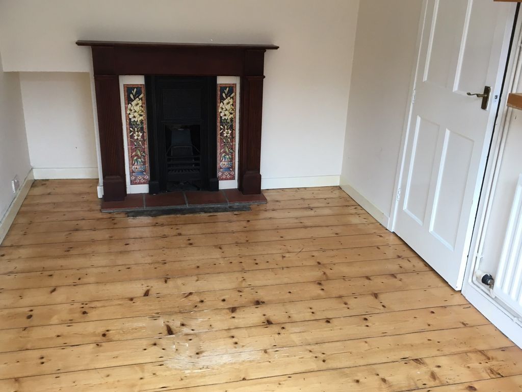 Property photo 2 of 15 Living Room