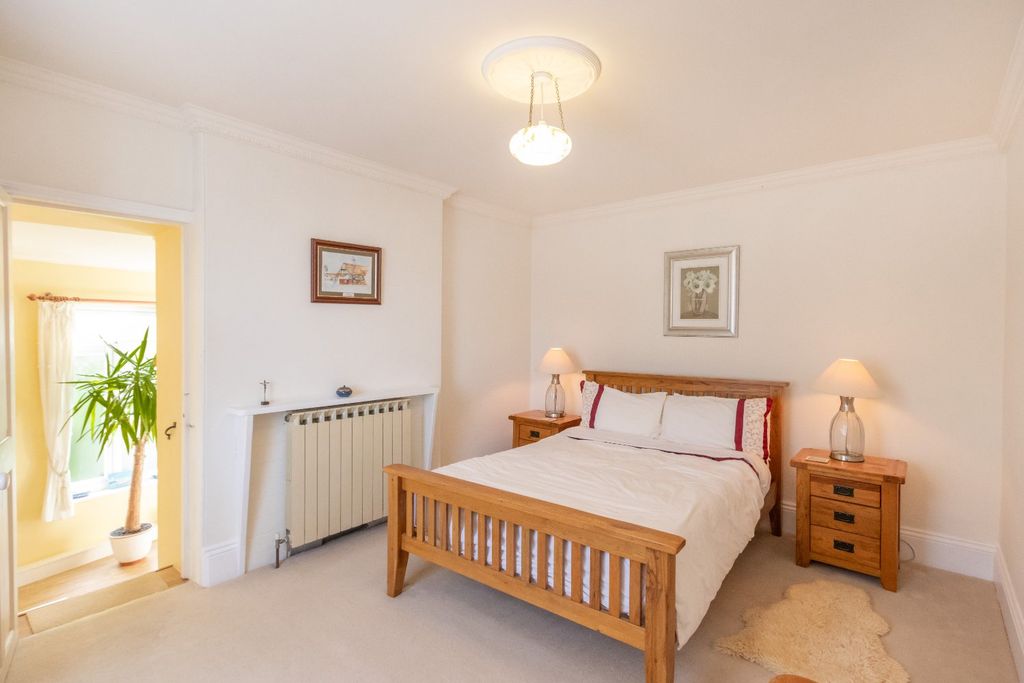 Additional image 18 of 5 bed detached house for saleRoute De La Charruée, Vale, Guernsey GY6